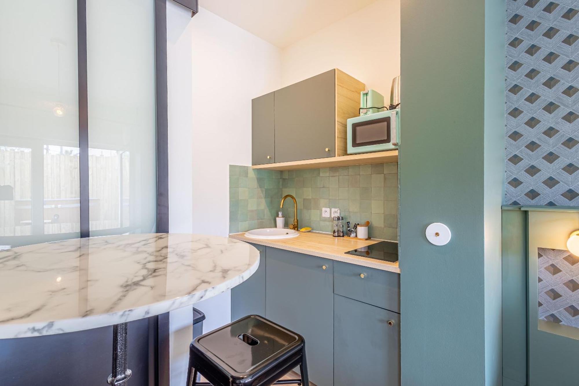 Chambres D'Hotes Avec Piscine Et Jacuzzi Privatif Pour Le Studio *